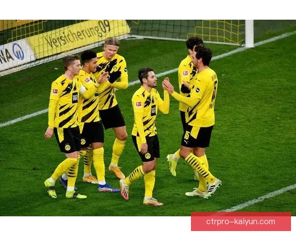 德甲红黑鹰状态回暖，近期表现稳健，争冠希望依然强烈